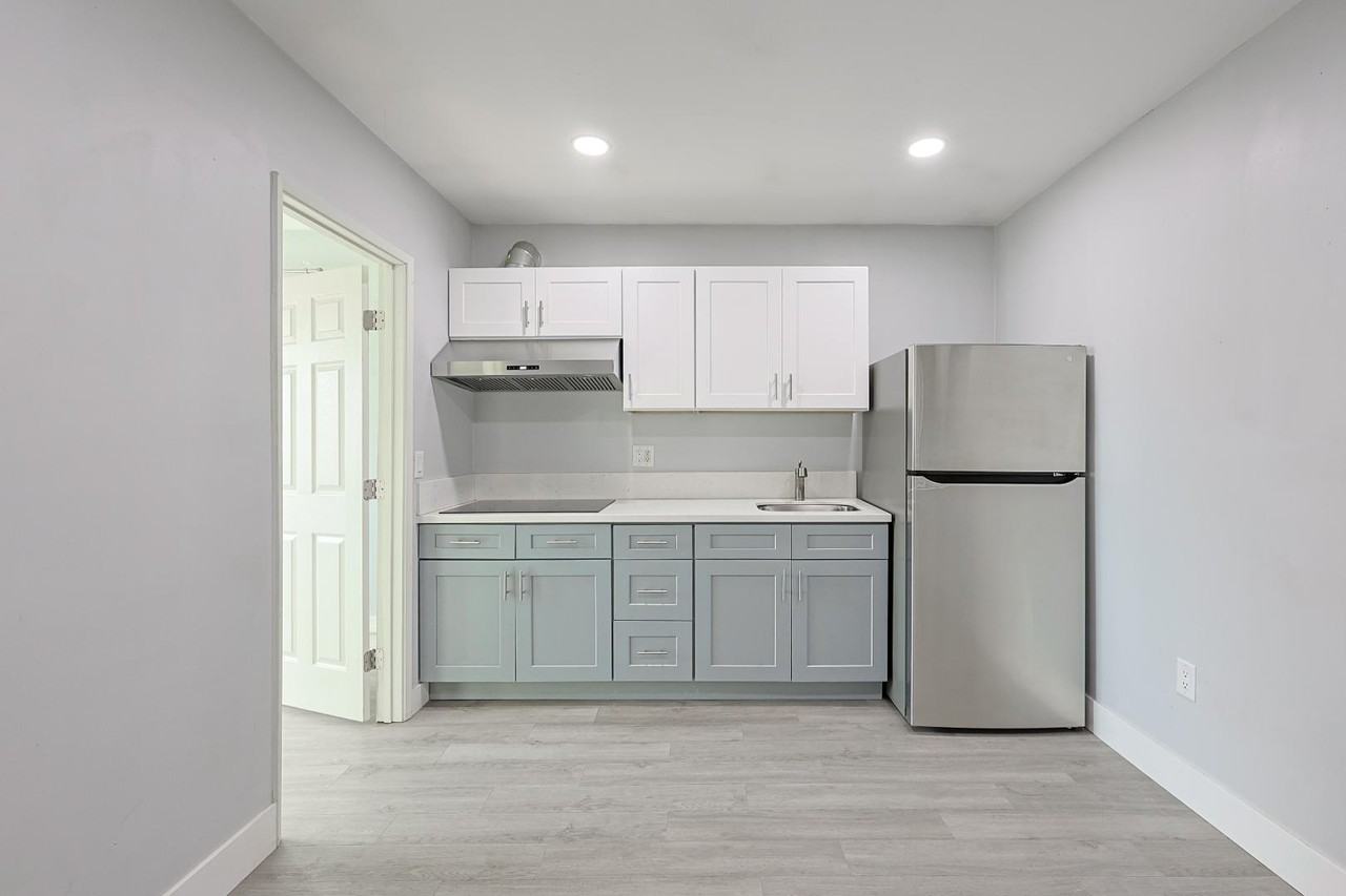 3772 Clavelita St - Photo 5 of 10