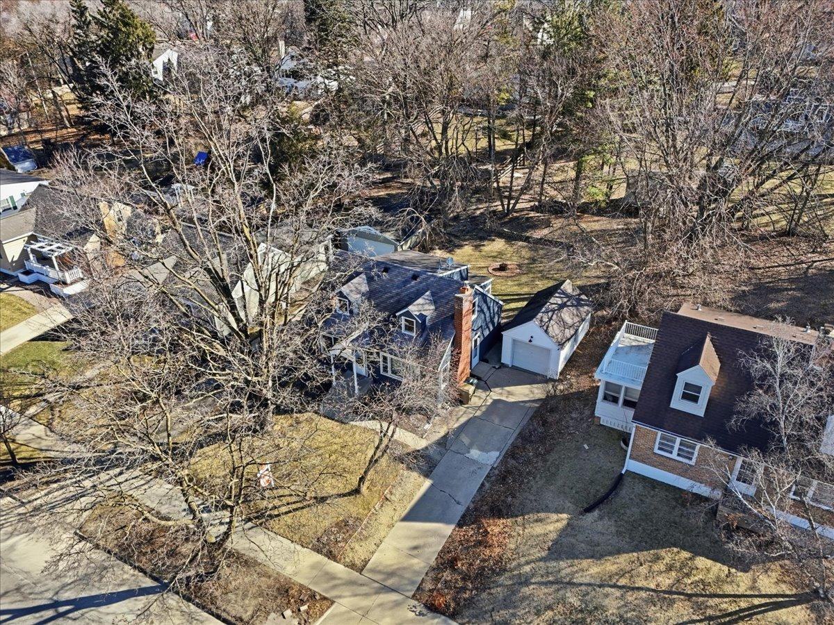 313 S Midvale Blvd - Photo 3 of 11