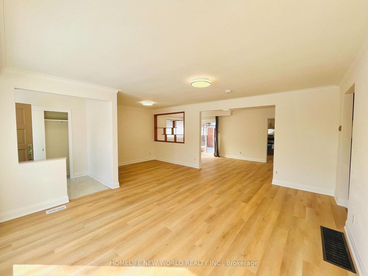 308 Maplehurst Avenue - Photo 3 of 25