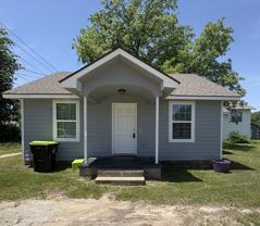 211 S Ash St #1 - Photo 1 of 1