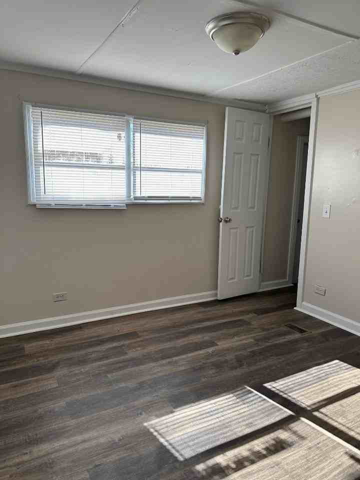 1202 Lake Rd - Photo 2 of 8