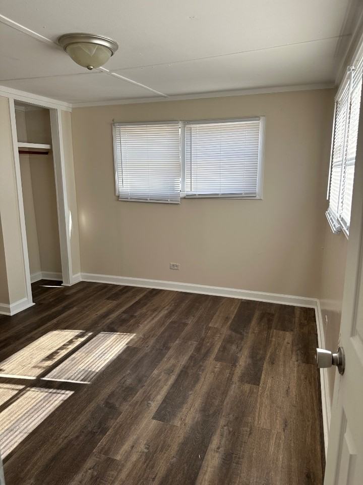 1202 Lake Rd - Photo 3 of 8