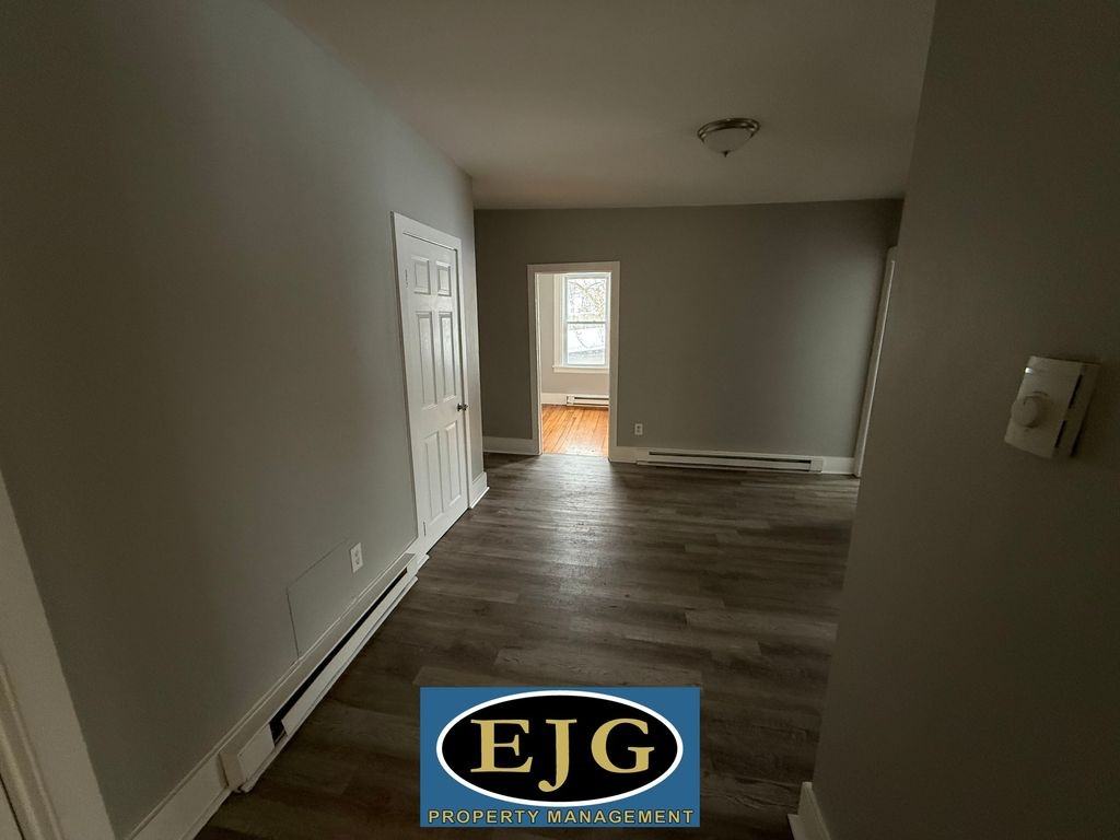 205-213 Pine Street - NEW - 207 - 2 #207-2 - Photo 2 of 29