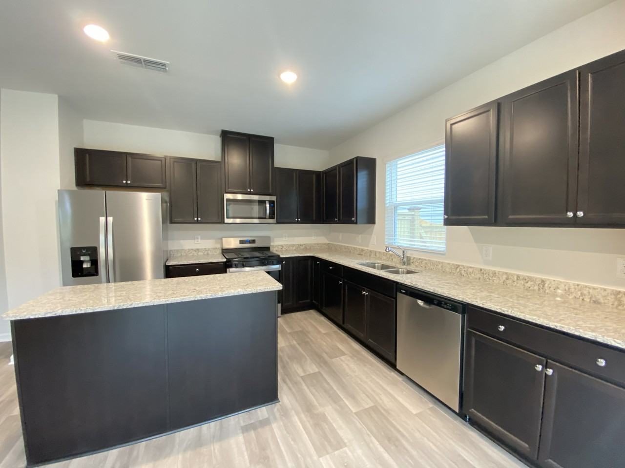 347 Scottsdale Drive #1 - Photo 5 of 28