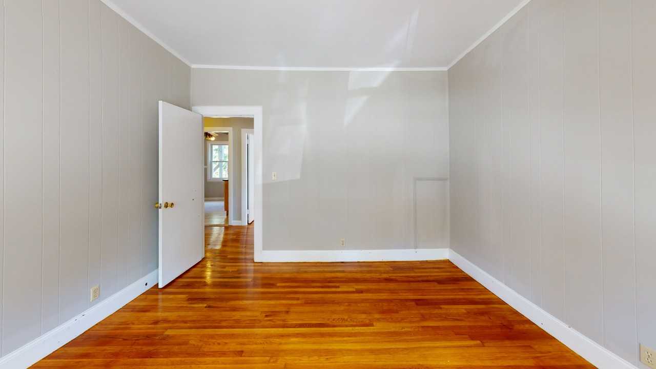 48 Oak St #1 - Photo 6 of 12