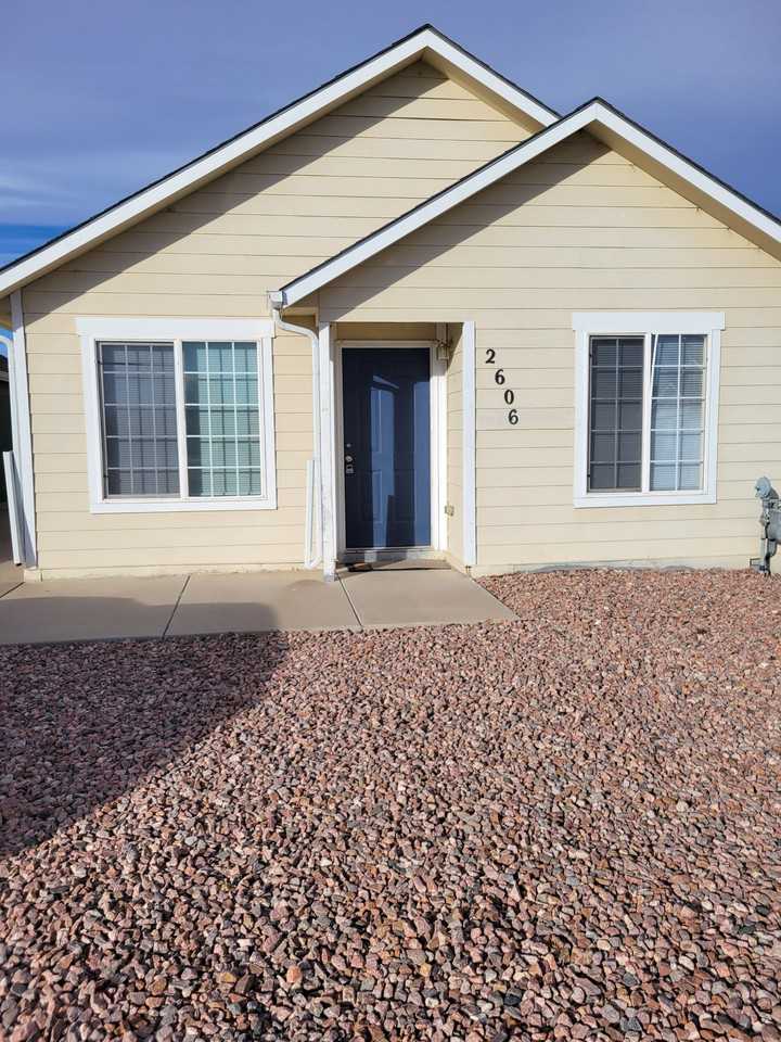 2606 Mirror Pl #NA - Photo 3 of 7