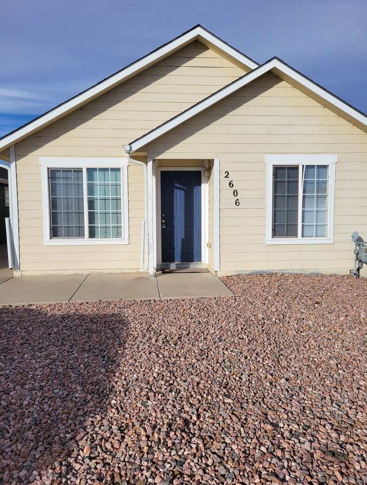 2606 Mirror Pl #NA - Photo 6 of 7