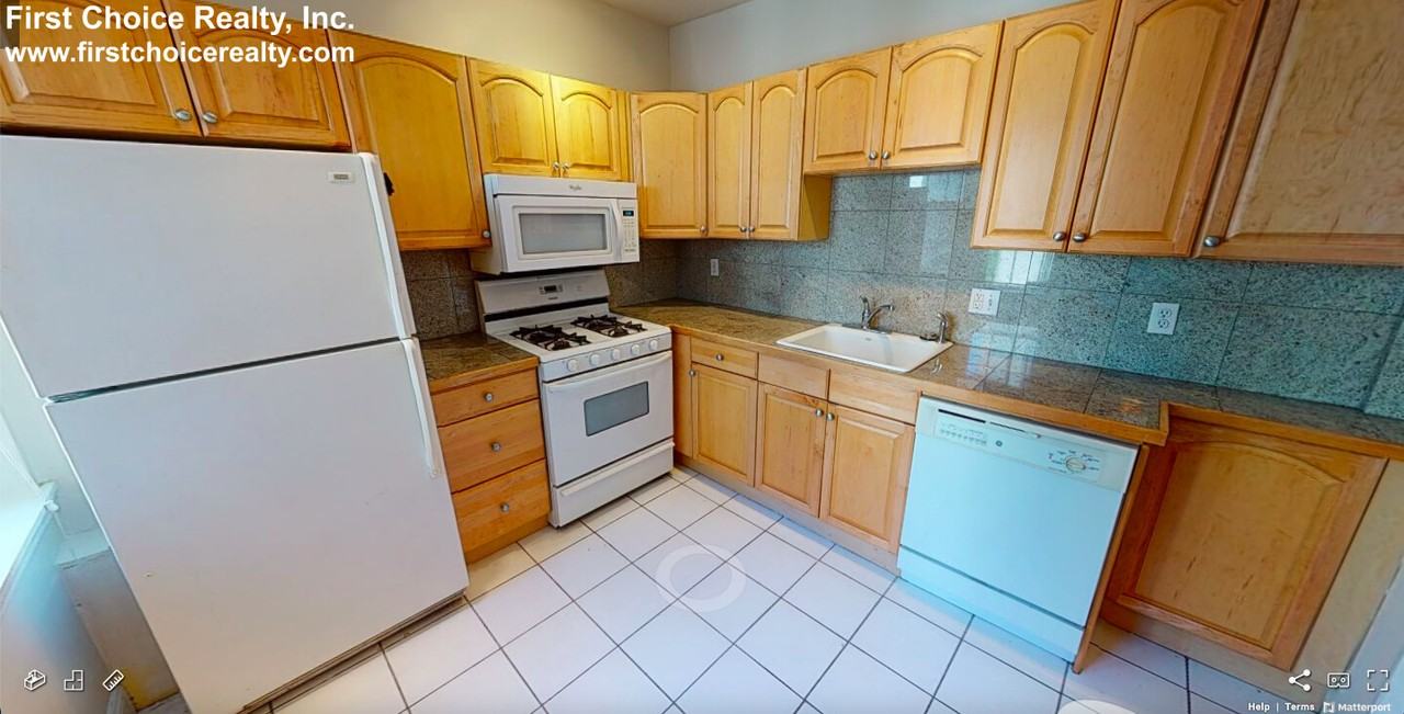 2001 Commonwealth Avenue - 1Apt 25 #25 - Photo 3 of 13