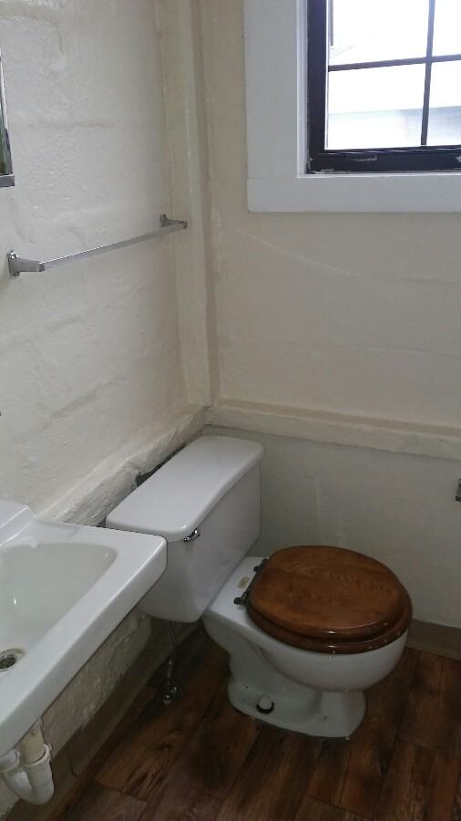 305 Abingdon Ave Nw #305 - Photo 7 of 18