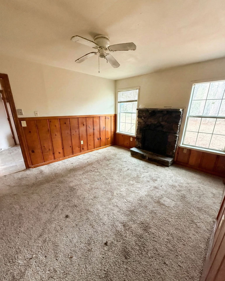 350 Dona Avenue - Photo 6 of 8