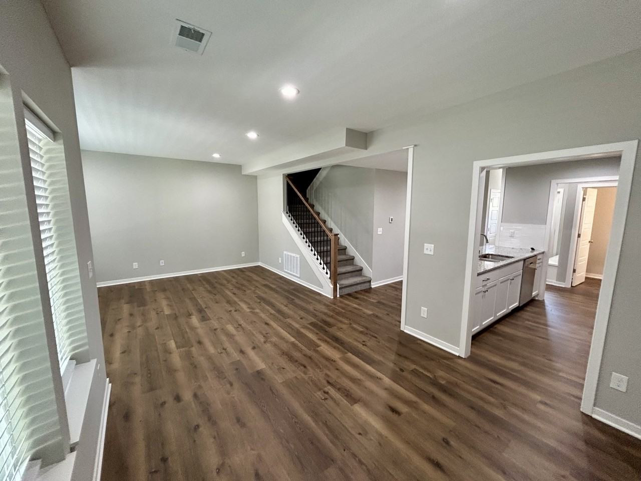 33065 W 82nd St #1 - Photo 7 of 16