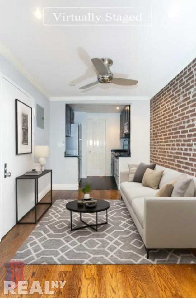 W 53rd St #3B - Photo 3 of 7