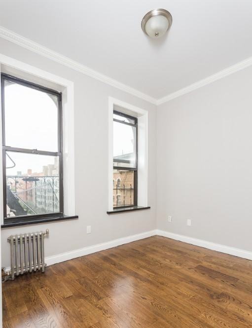 199 E 3rd St #1A - Photo 7 of 10