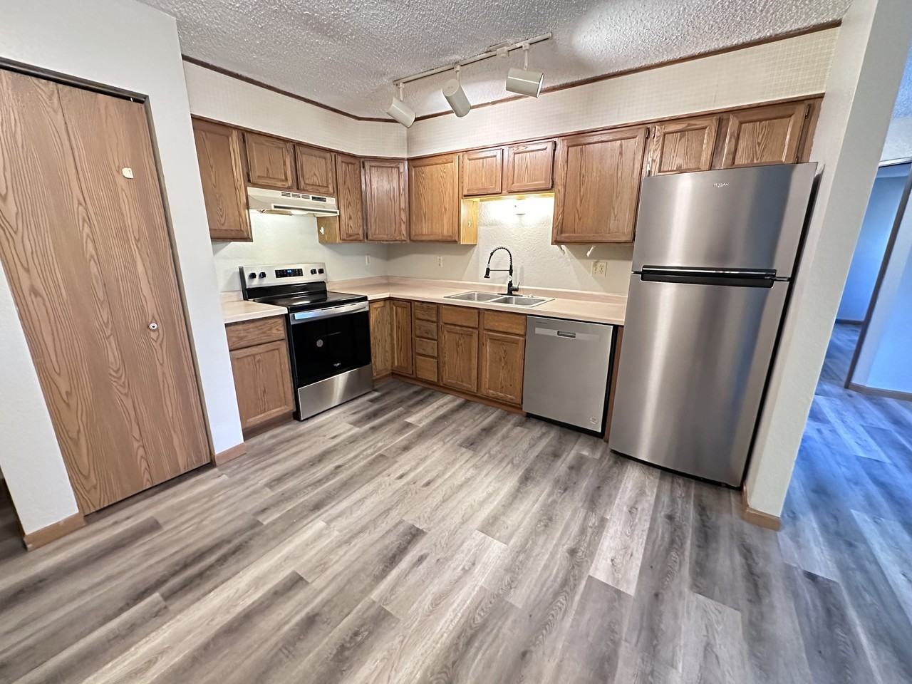 1311 23rd St N #4 - Photo 2 of 22