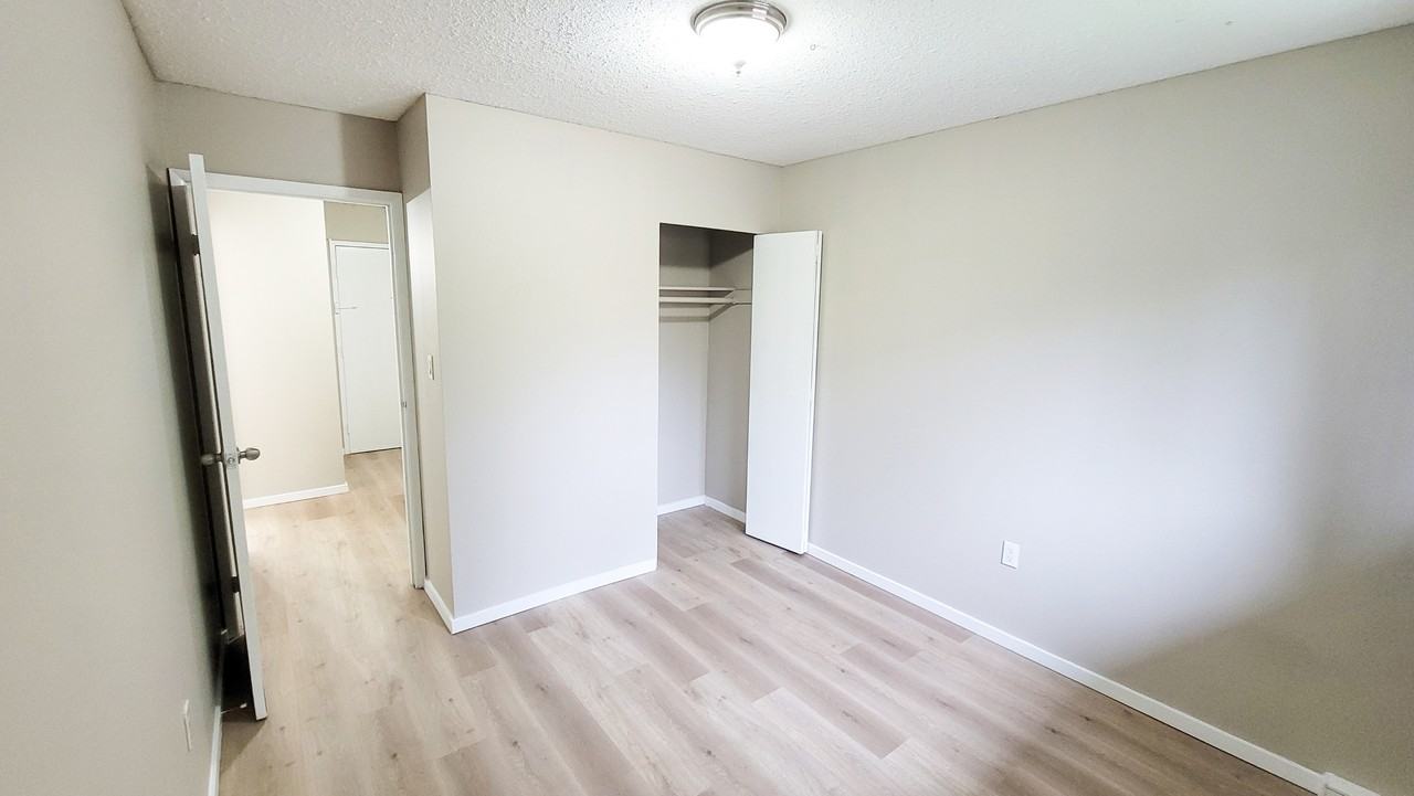 Hillside Terrace - Photo 7 of 16