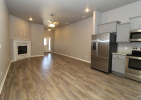 featured image of 182 E 2nd St #182
