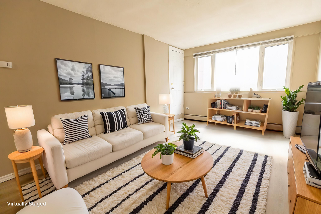 Mainstreet Plaza - Photo 4 of 17