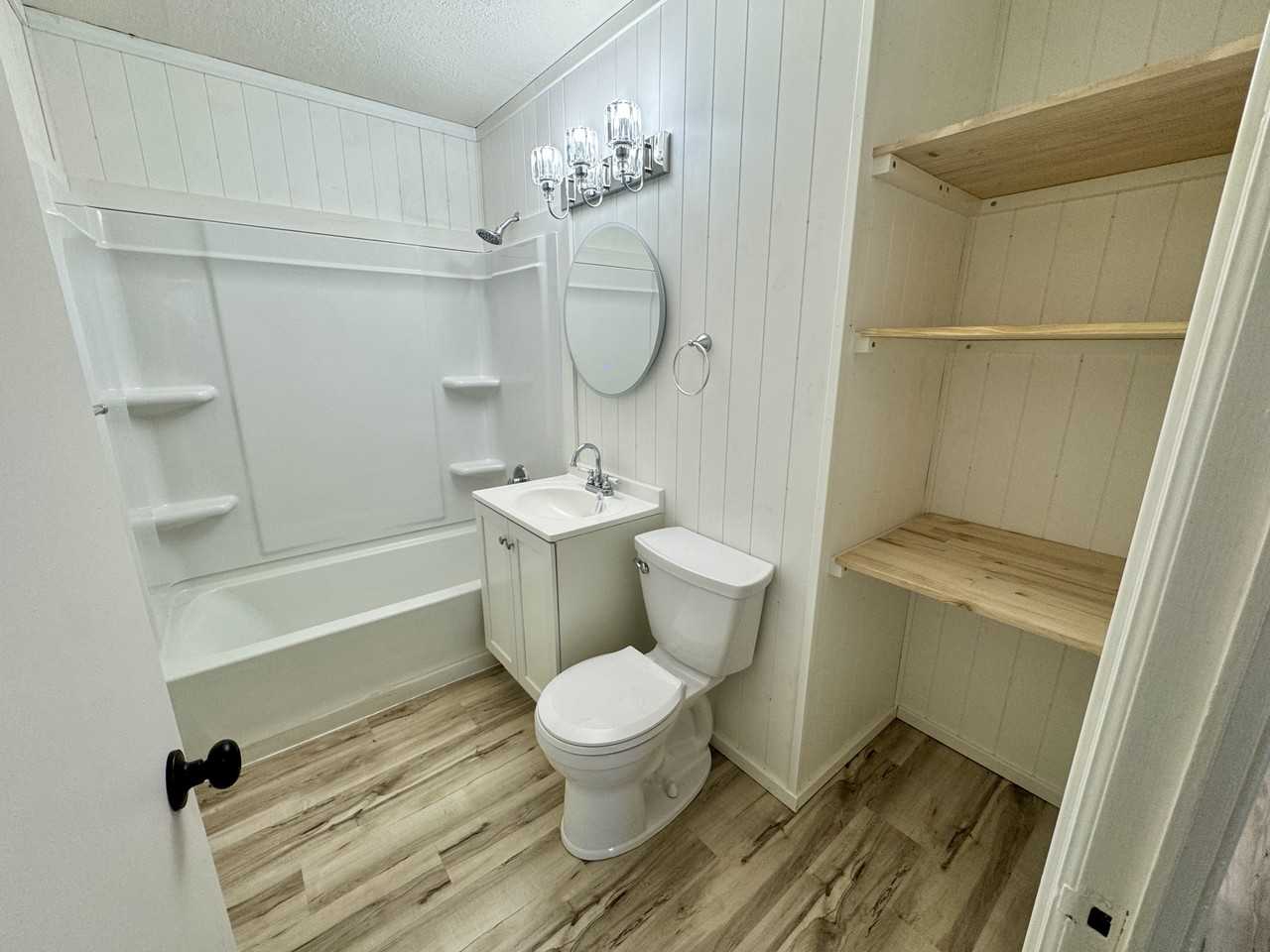 1638 W Elm St #1 - Photo 7 of 9