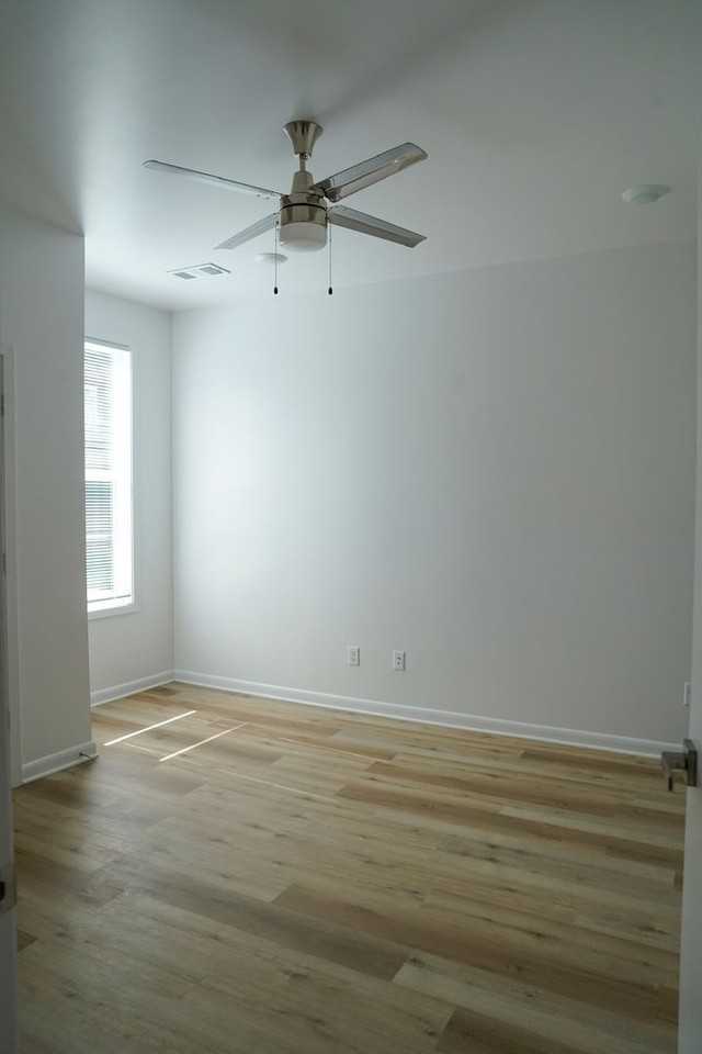 Cottages on 30th Avenue E - Photo 5 of 16