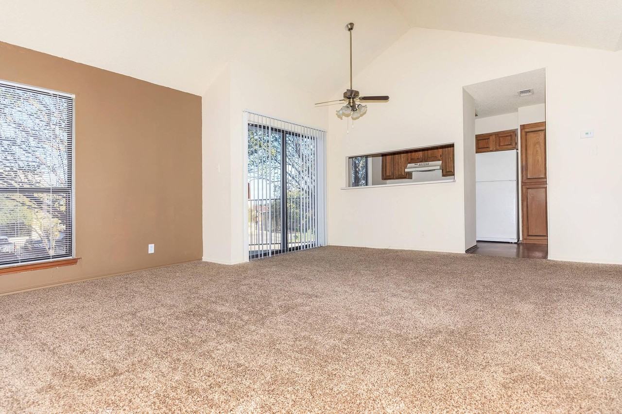 The Landing Apartments - Photo 5 of 50