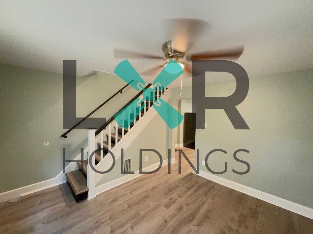 1236 Clover Ln #1 - Photo 2 of 17