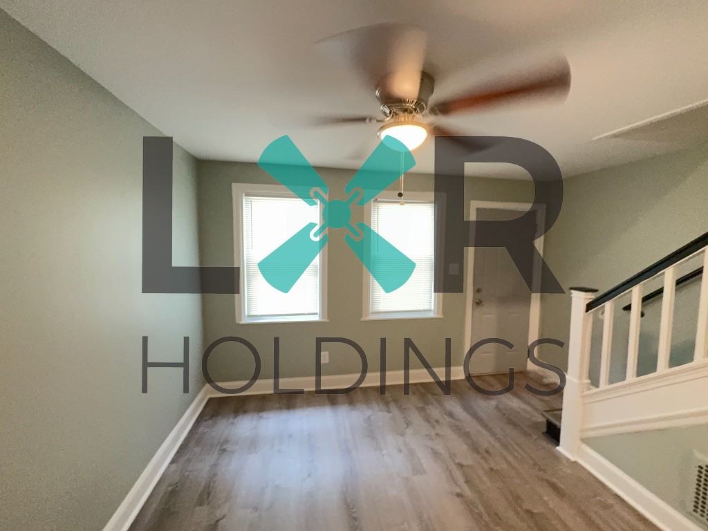 1236 Clover Ln #1 - Photo 4 of 17