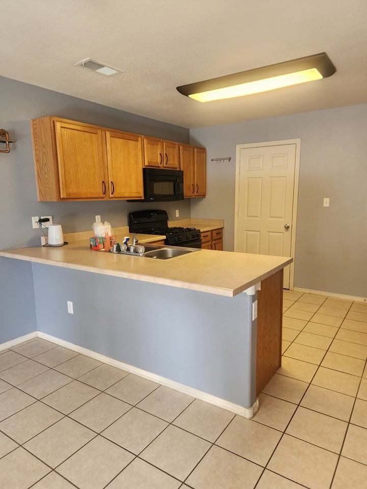 4984 Kyler Rd #1 - Photo 6 of 7