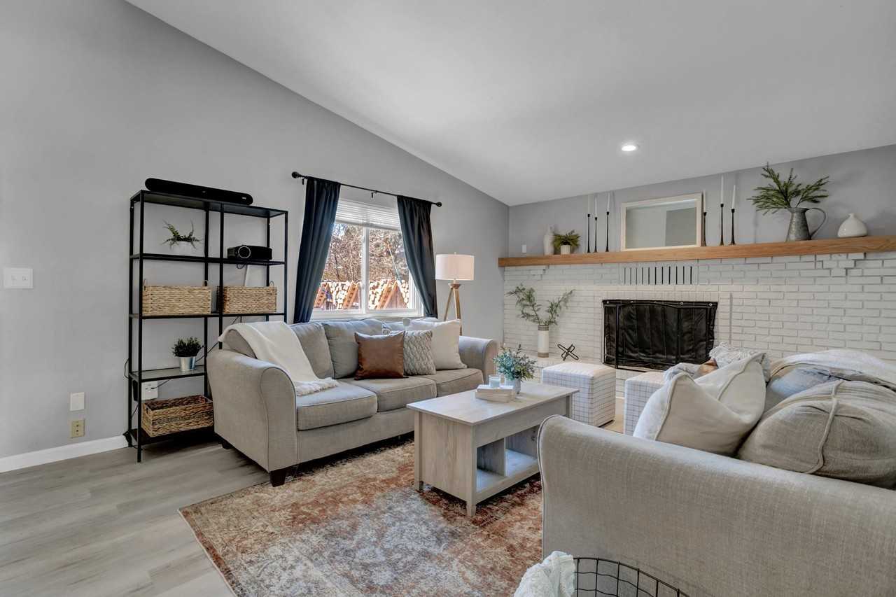 5155 Wagon Master Dr #1 - Photo 4 of 39