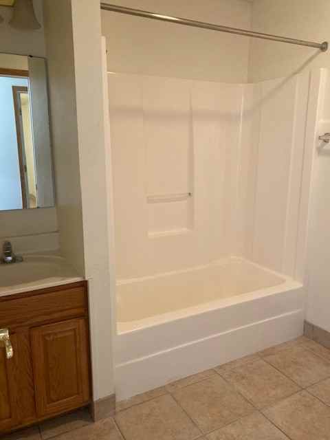 1902 W 38th St #4 - Photo 7 of 12