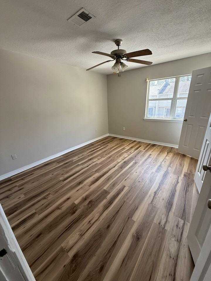 1625 Martin Bluff Rd #54 - Photo 6 of 16