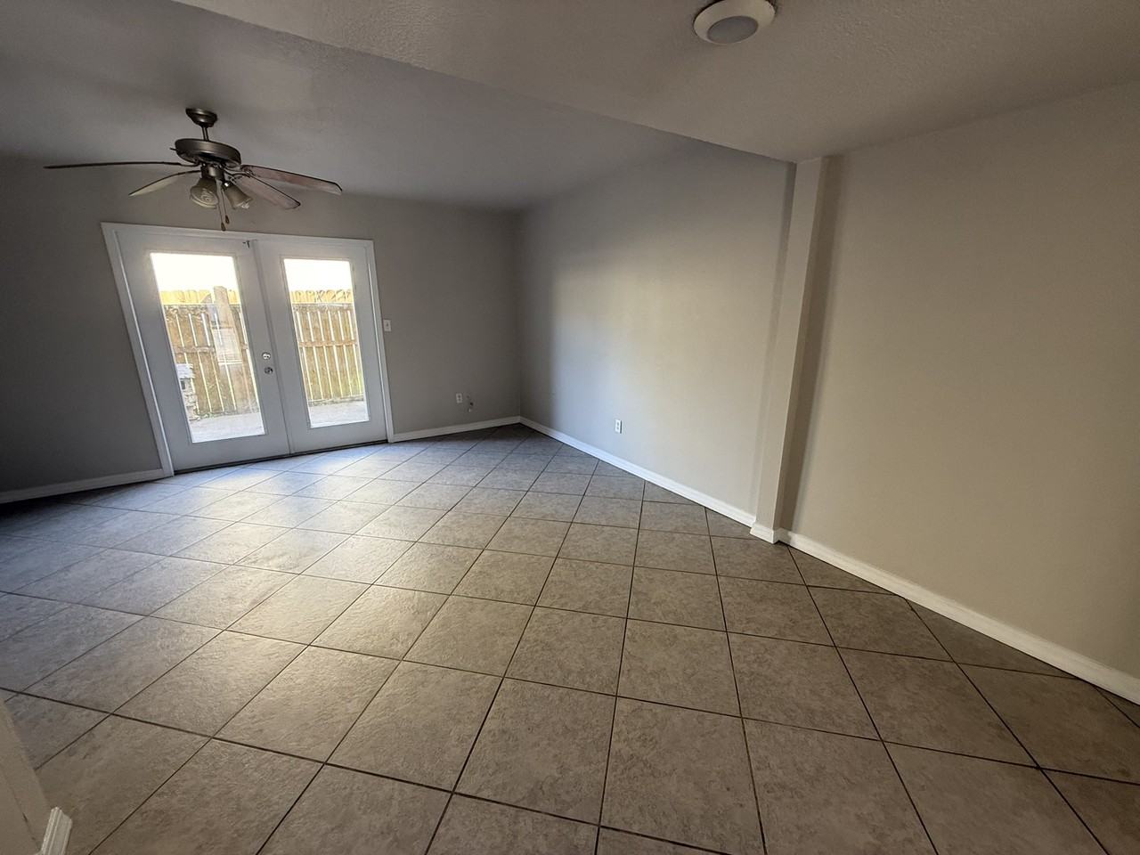 1625 Martin Bluff Rd #54 - Photo 7 of 16