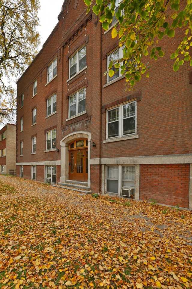 Monterey Apartments - Photo 6 of 22