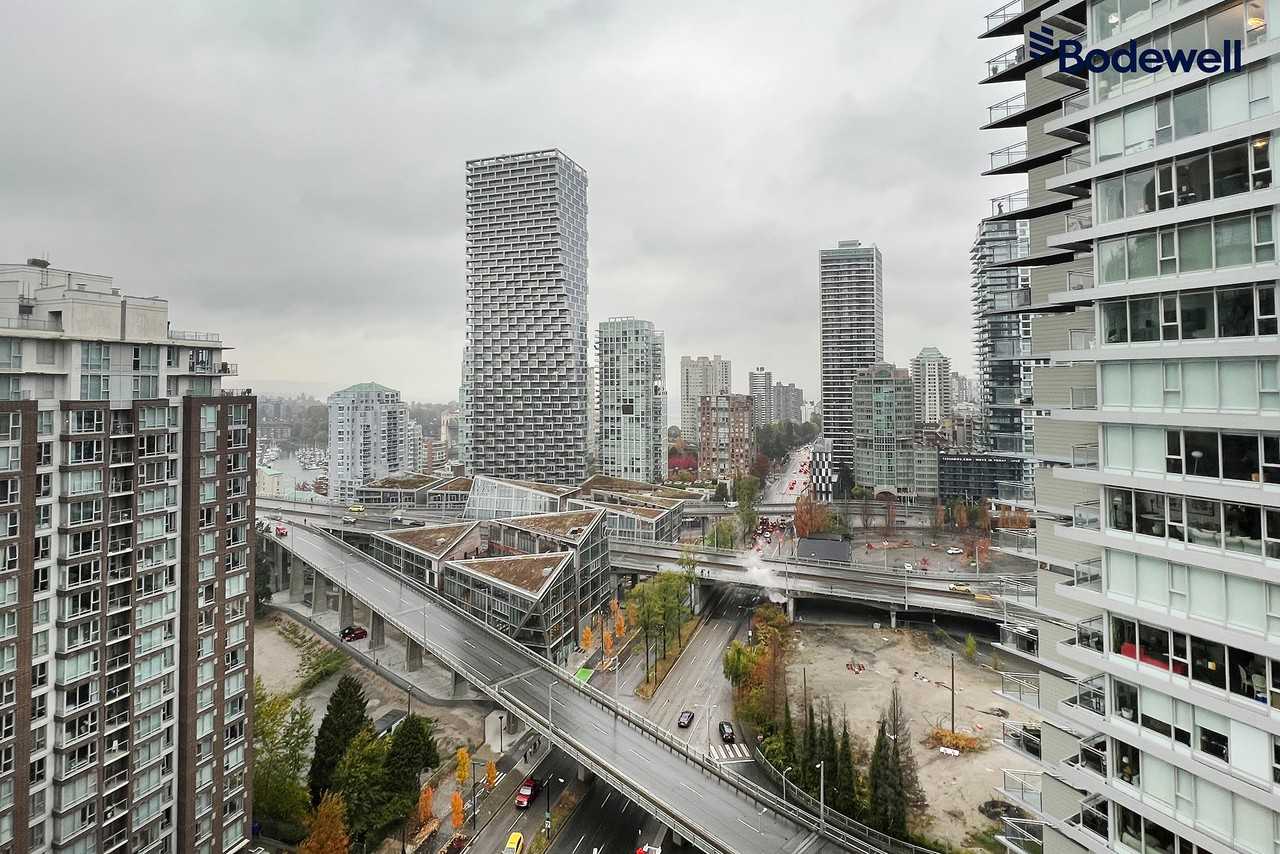 501 Pacific St - Photo 7 of 15