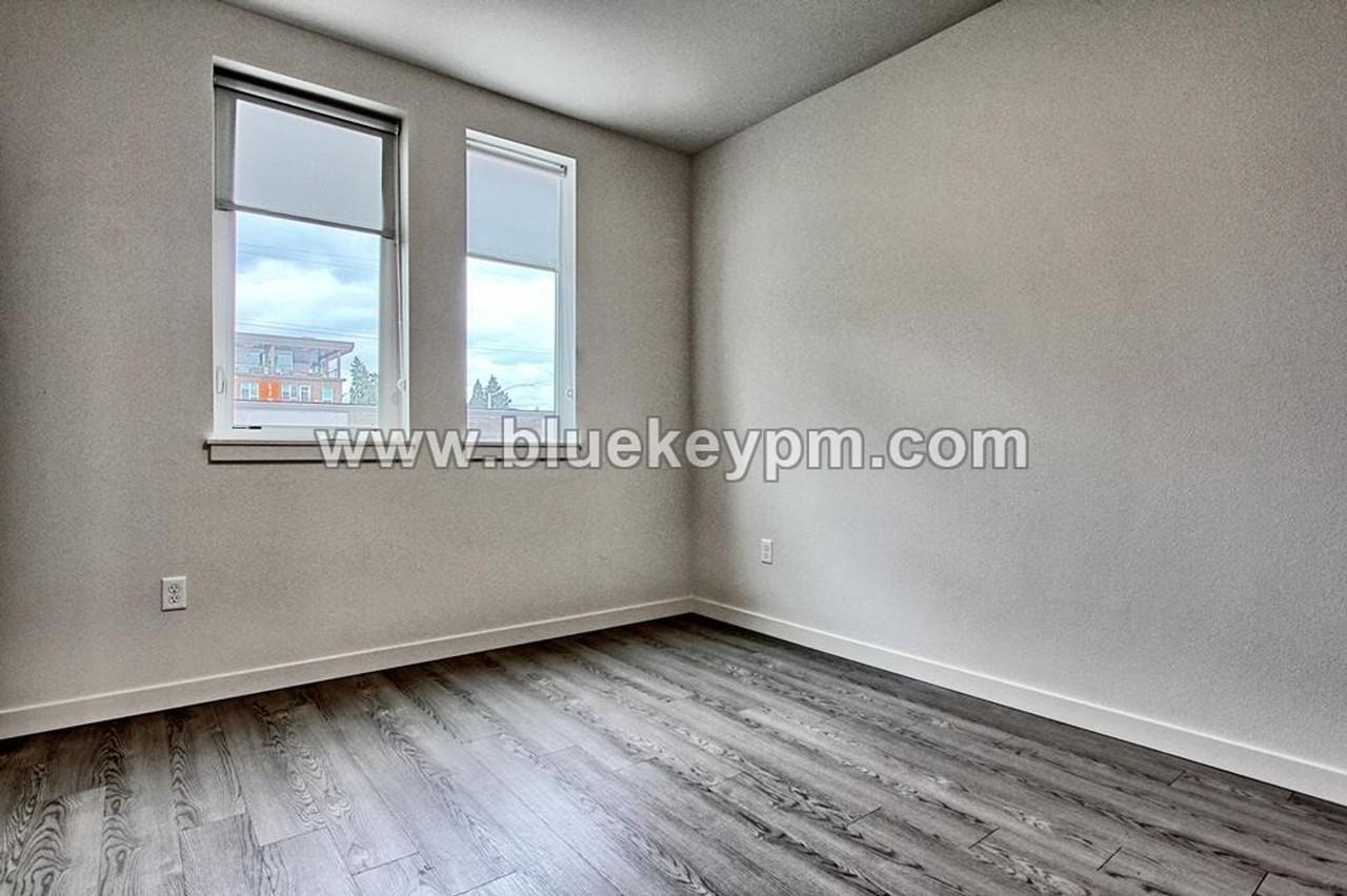 ORYA1515 - Photo 5 of 12