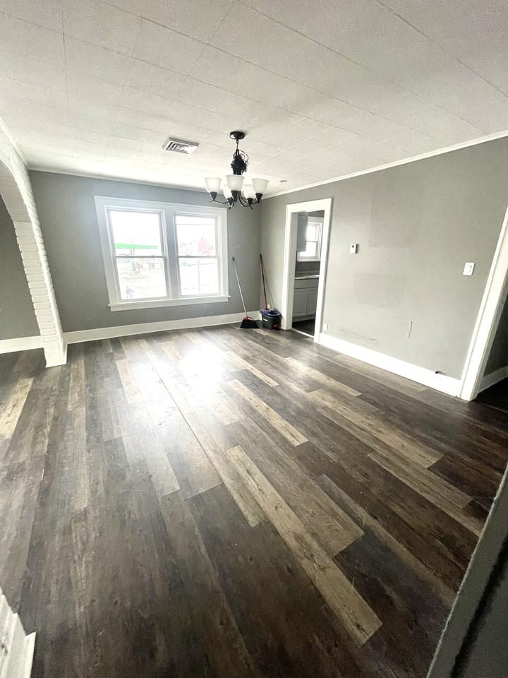 2525 Delaware Ave #1 - Photo 3 of 7