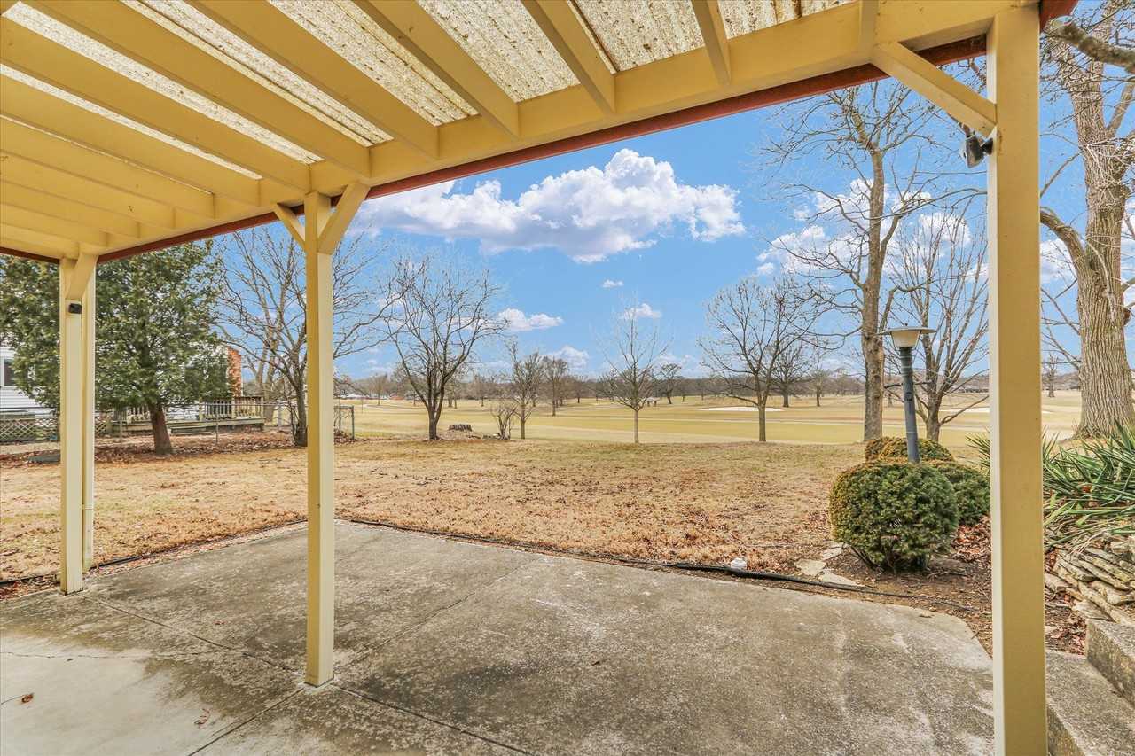 1803 Golfview Dr #1 - Photo 5 of 42