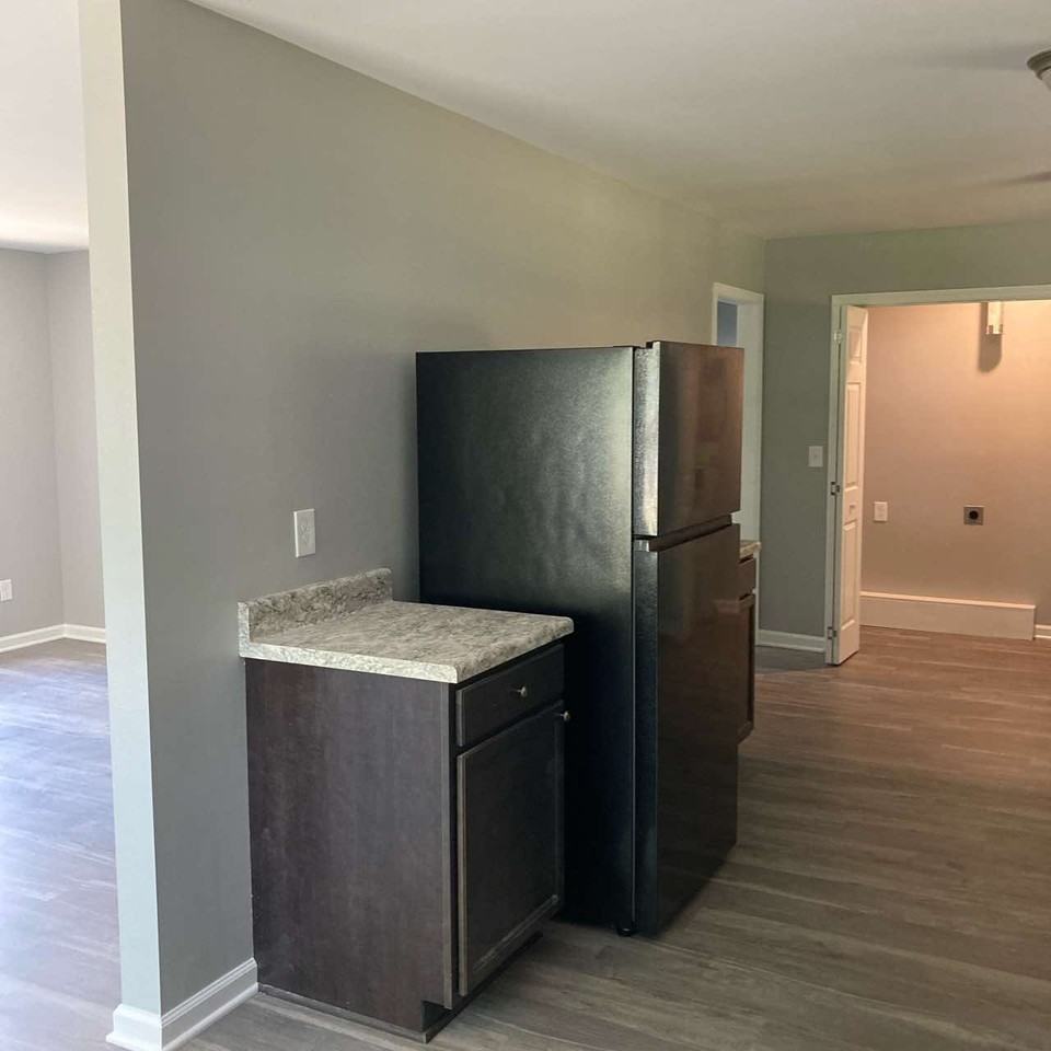 511 E Parkview Dr #1 - Photo 5 of 10