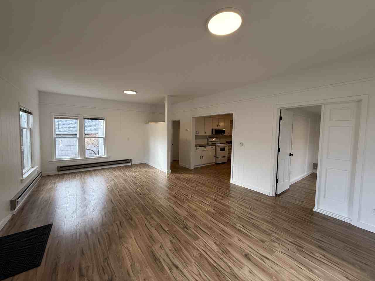 125 E Allen Ave #1 - Photo 2 of 13