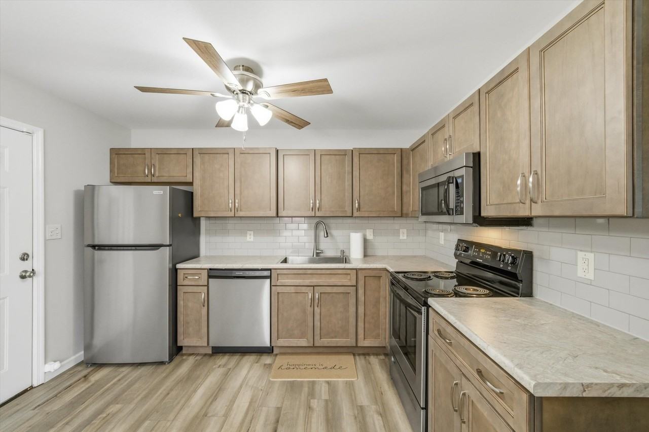 804 Valerie Ln #1 - Photo 6 of 15