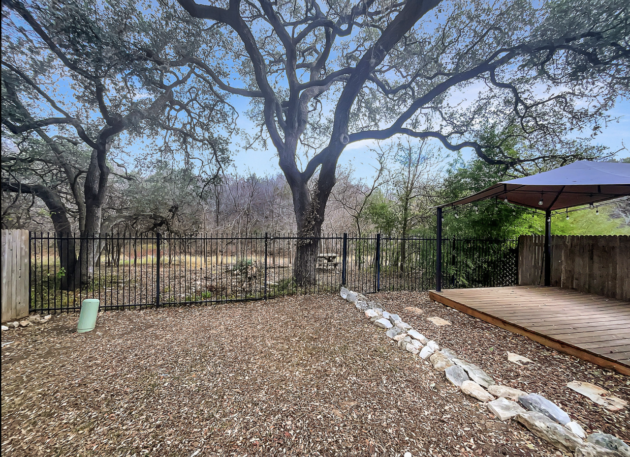 3324 Tumblewood Trl #1 - Photo 3 of 4