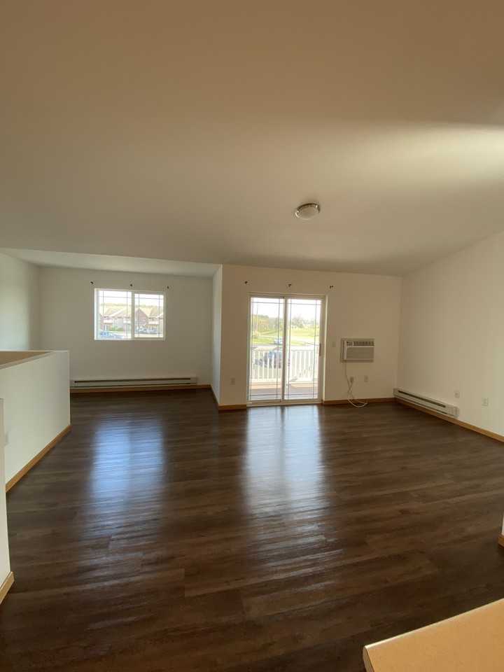 1550 W Pine St #507 - Photo 3 of 21