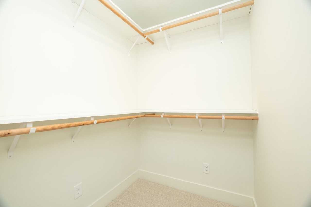 2915A-2989B NW Wilson St. - Photo 6 of 50