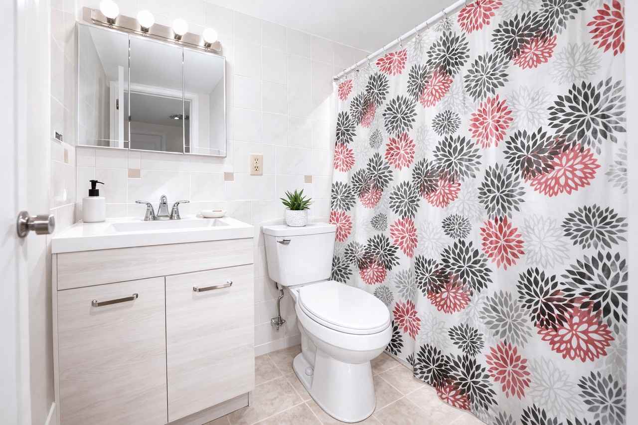 1005 1005 GLASS RUN ROADAPT 1 #1005-01 - Photo 6 of 8