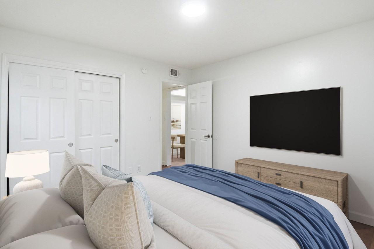 Save up to $500 off Move In Costs with your EXCELLENT CREDIT! *Restrictions apply - Photo 6 of 50