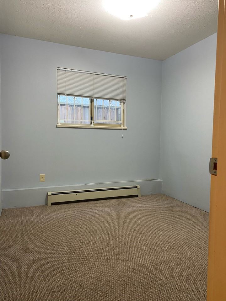 3661 Rae Avenue - Photo 3 of 5