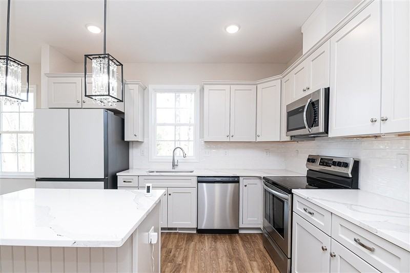 4541 Gresham Dr #1 - Photo 3 of 20