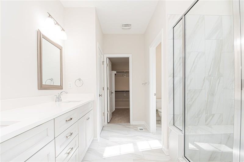 4541 Gresham Dr #1 - Photo 6 of 20