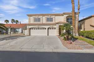 featured image of 8228 Fawn Brook Ct #1