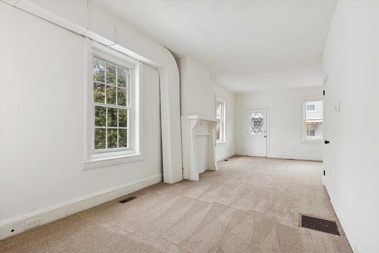 415 Walnut St #1 - Photo 3 of 25