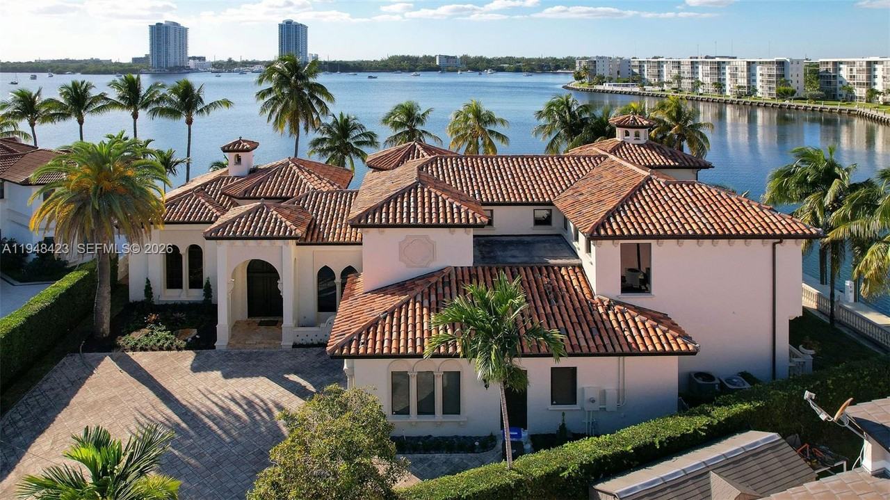 Eastern Shores Blvd & NE 171 St - Photo 2 of 37